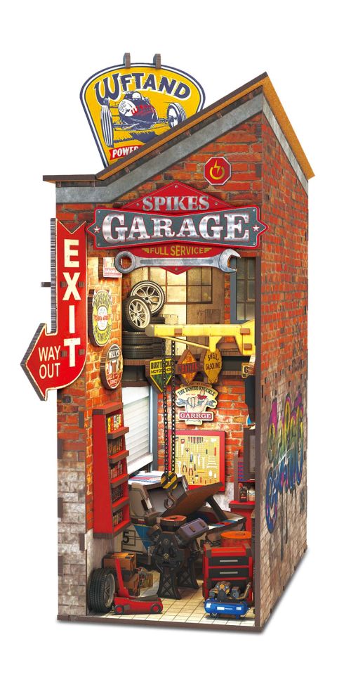Spike's Garage Book Nook