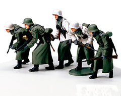 German Assault Infantry w/ Winter Gear