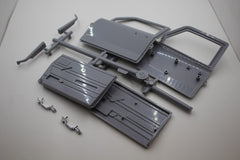 Door Assembly: SP4